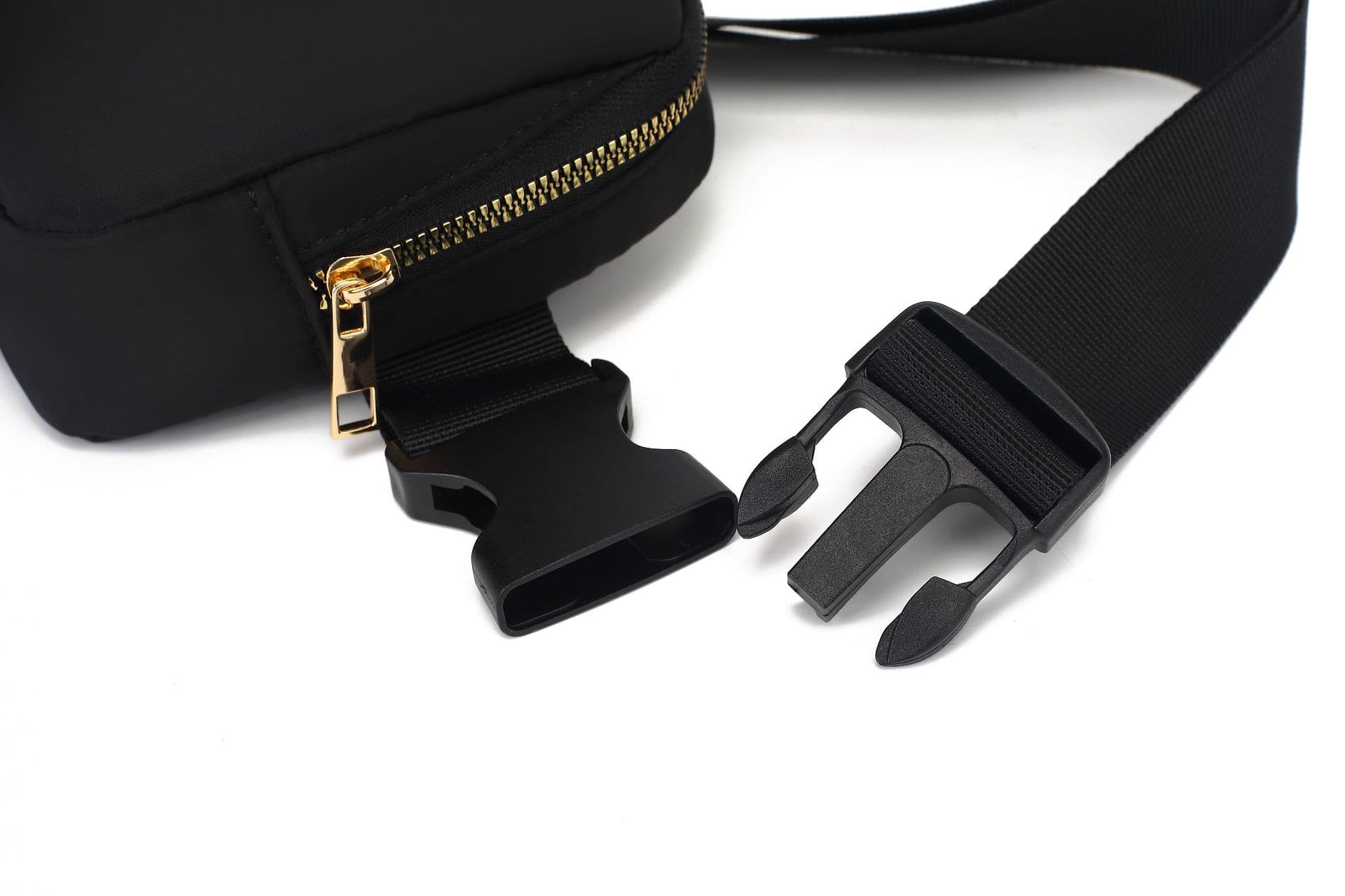 Fanny Pack Crossbody Waist Bag with Belt Easy Carry for Hiking Running Fanny Pack Crossbody Waist Bag with Belt Easy Carry for Hiking Running