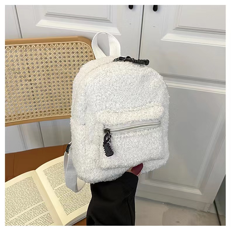 Fashion Fluffy Girls Backpack Solid Color Casual Daily Pack 