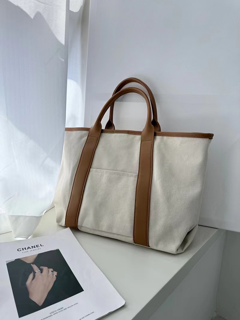 High Quality Canvas Handbag Spacious Tote Bag