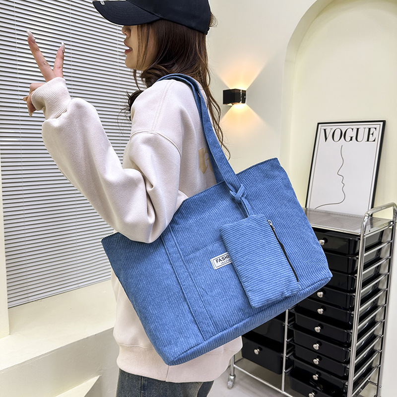 Large Capacity Corduroy Tote Bag with Zipper Closure Large Capacity Corduroy Tote Bag with Zipper Closure