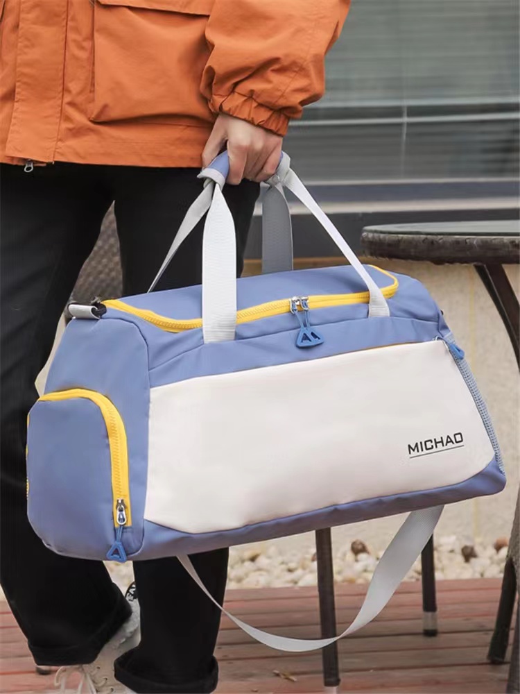 Wholesale Sports Gym Bag with Wet Pocket and Shoe Compartment 