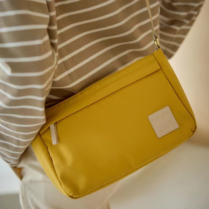 Waterproof Crossbody Bag Messenger Bag Waterproof Crossbody Bag Messenger Bag