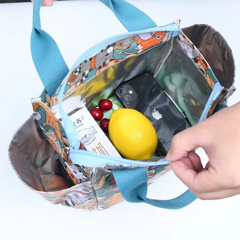 Polyester Cooler Bag with Two Side Slip Pockets Polyester Cooler Bag with Two Side Slip Pockets
