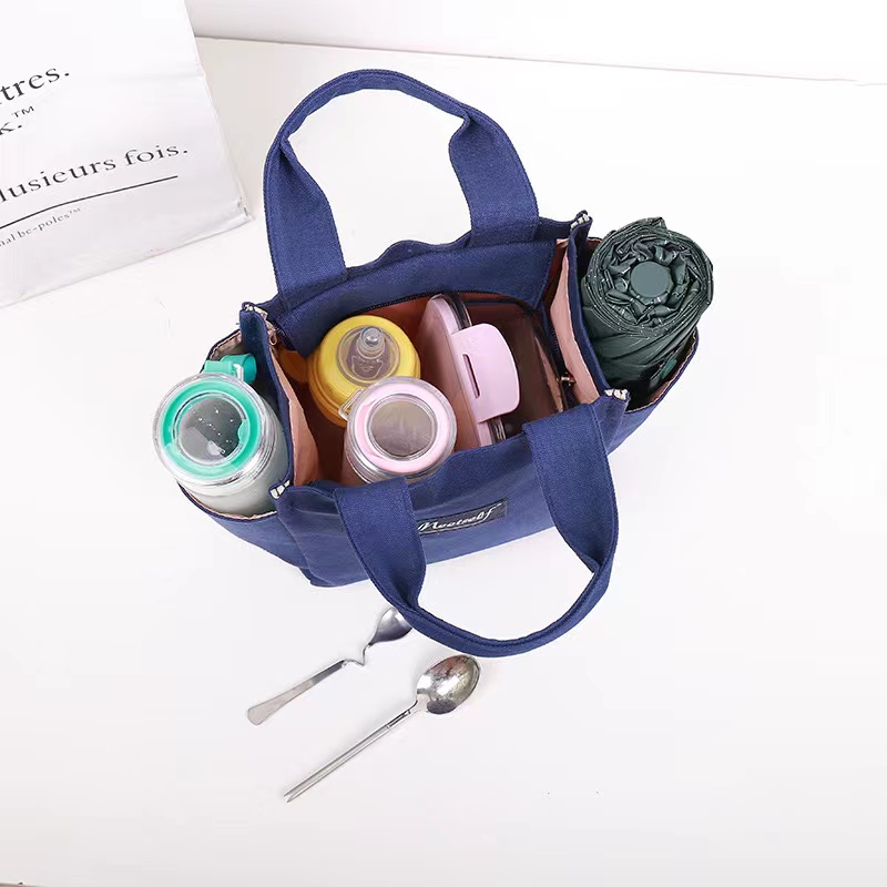 Solid Color Insulated Lunch Box with Slip Pocket Solid Color Insulated Lunch Box with Slip Pocket