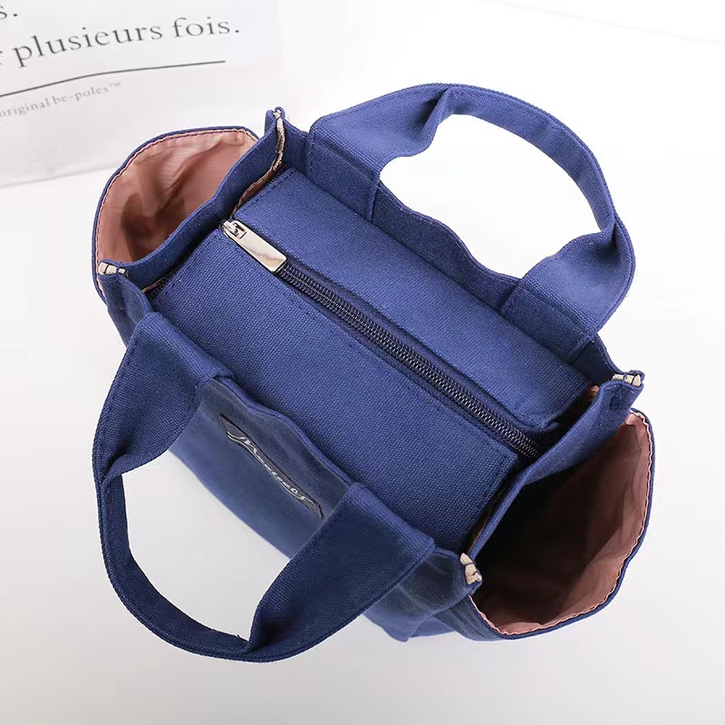 Solid Color Insulated Lunch Box with Slip Pocket